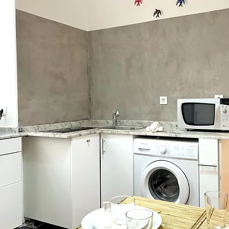 Sj2d Spacious & Cosy With Ac! Near To Augusta Arch In Baixa-chiado, Lis Downtown! 아파트